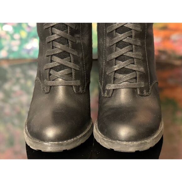 Like new/EUC Timberland EarthKeepers Stratham Heights Lace Up Waterproof Boots 7 - Picture 7 of 10